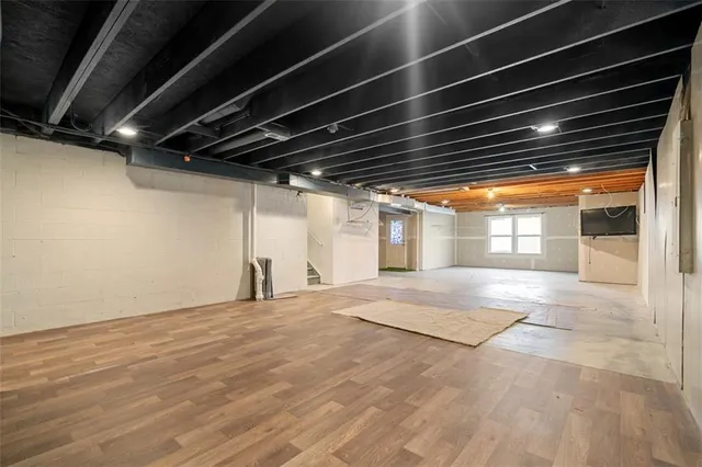 a view of empty room