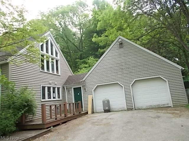 17161 Wing Road Chagrin Falls, OH 44023 - Photo 2 of 12 Gallery Image 2