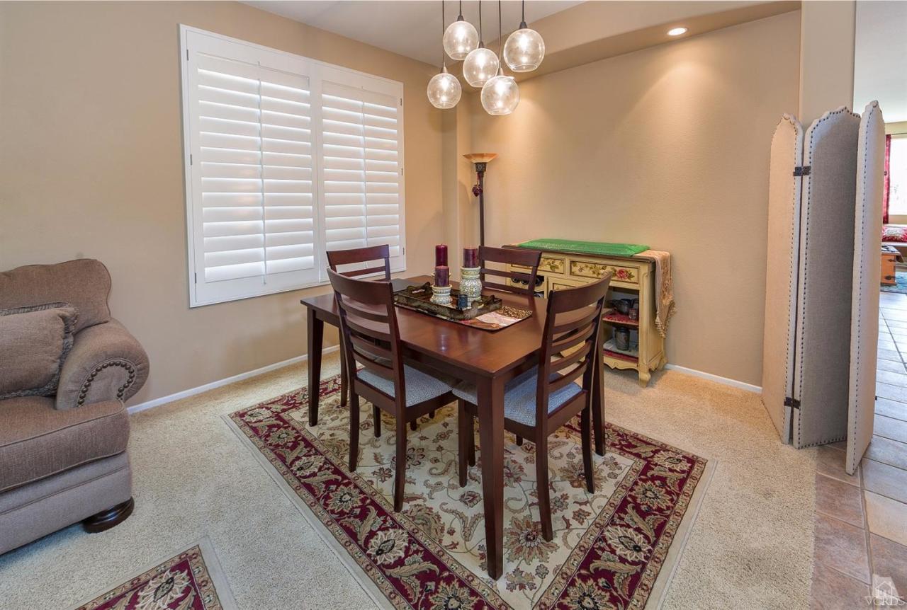 2102 Ribera Drive Oxnard, CA 93030 - Photo 3 of 18 a view of a livingroom and dining room