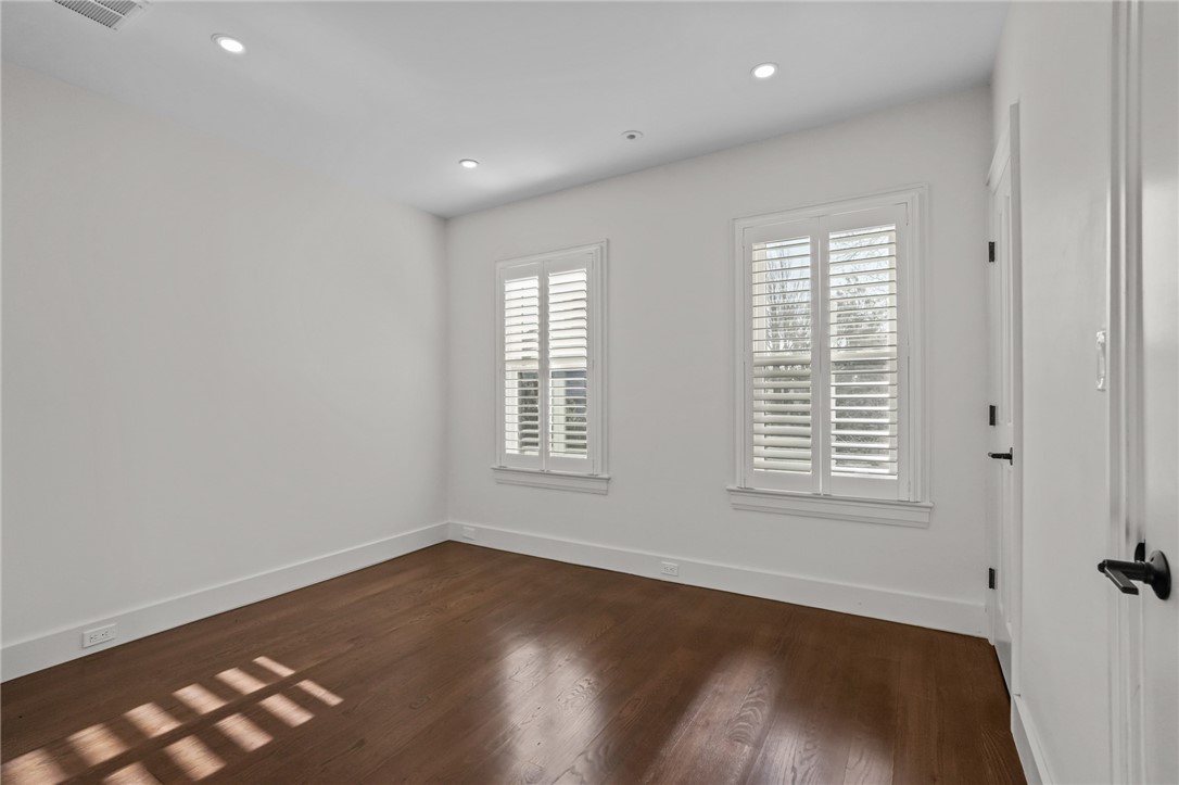 8 Cross Street, Unit 2 Newport, RI 02840 - Photo 19 of 30