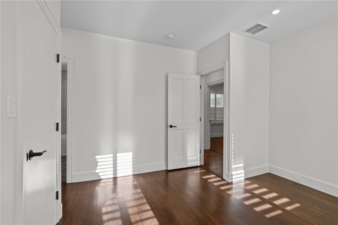 8 Cross Street, Unit 2 Newport, RI 02840 - Photo 20 of 30