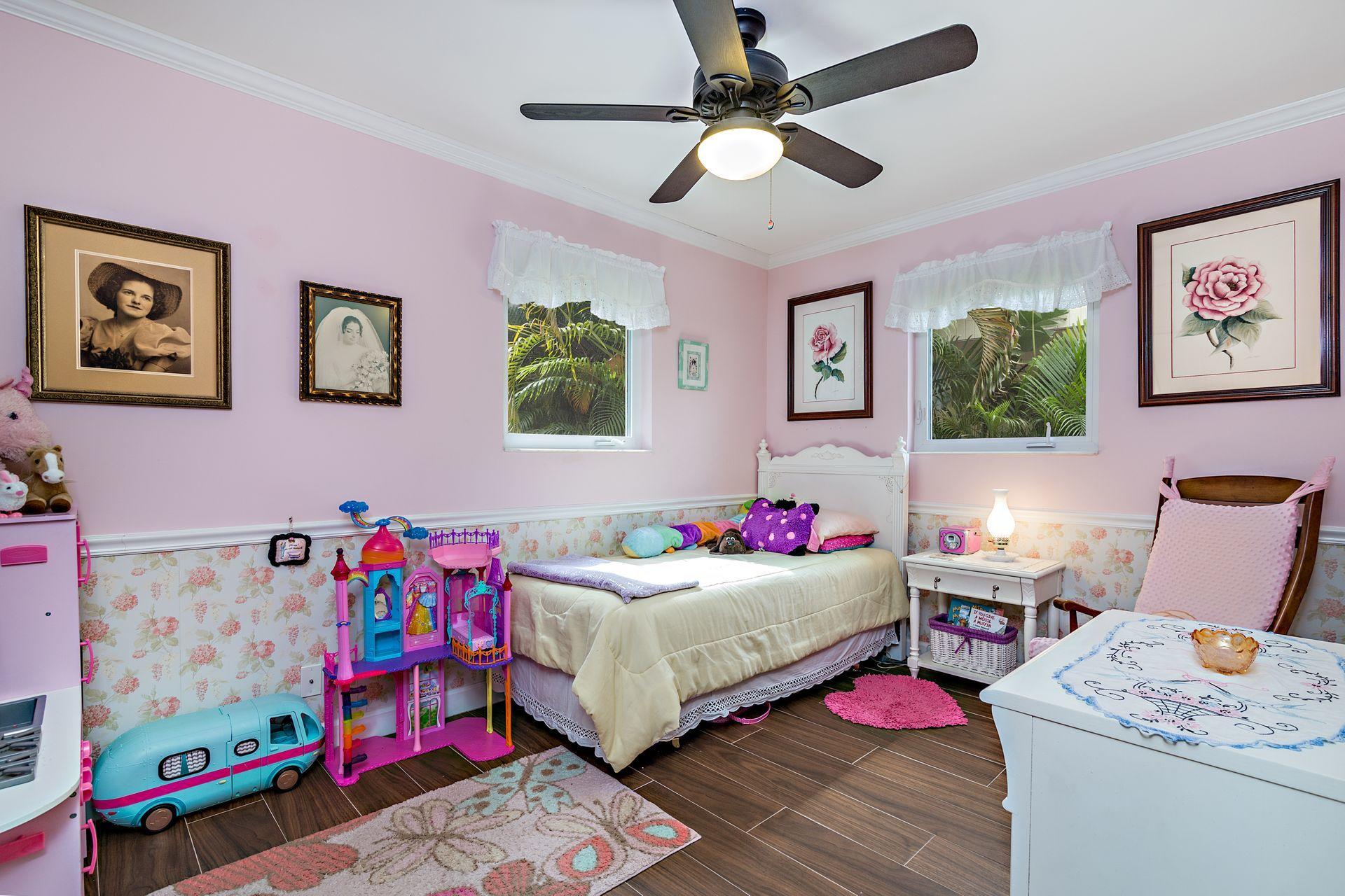 900 Sunset Road West Palm Beach, FL 33401 - Photo 14 of 24 Bedroom 2