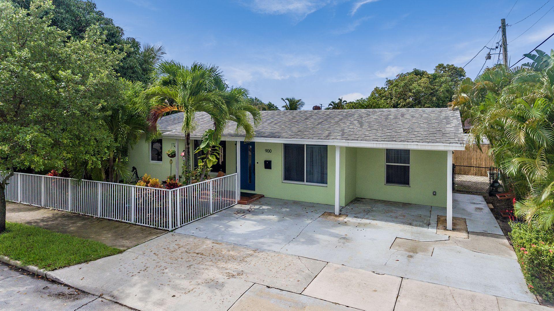 900 Sunset Road West Palm Beach, FL 33401 - Photo 20 of 24 Front Aerial
