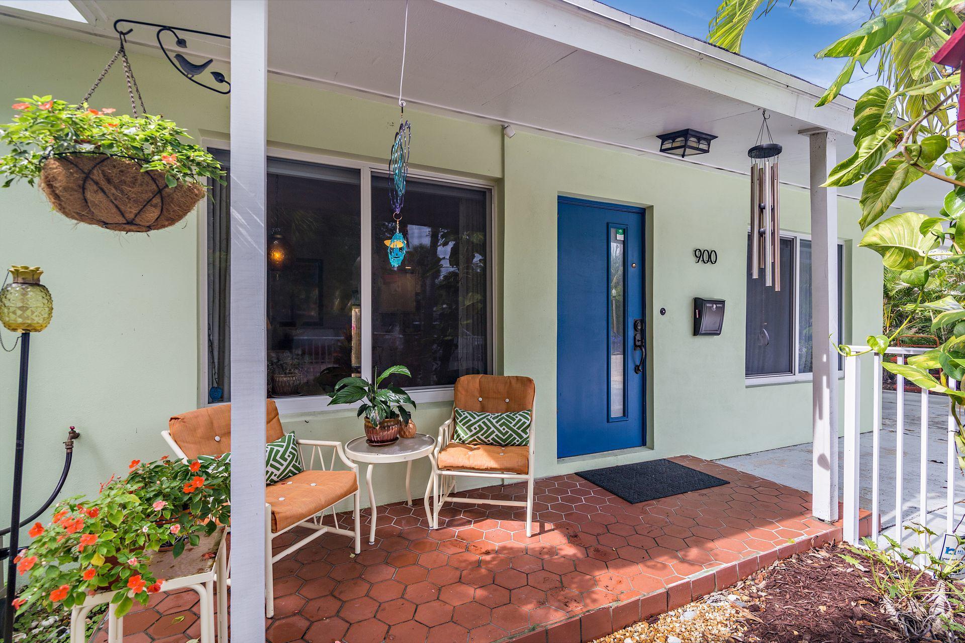 900 Sunset Road West Palm Beach, FL 33401 - Photo 2 of 24 Front Door