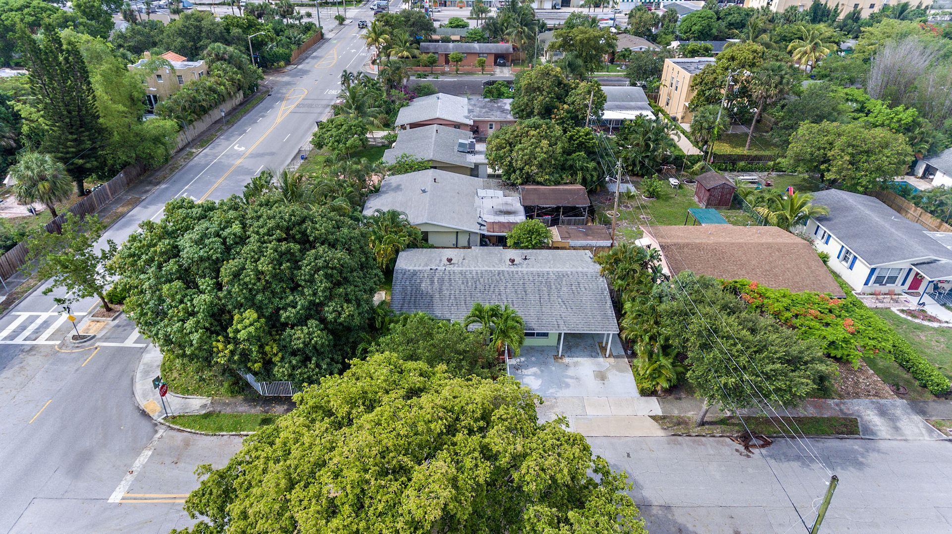 900 Sunset Road West Palm Beach, FL 33401 - Photo 22 of 24 Aerial