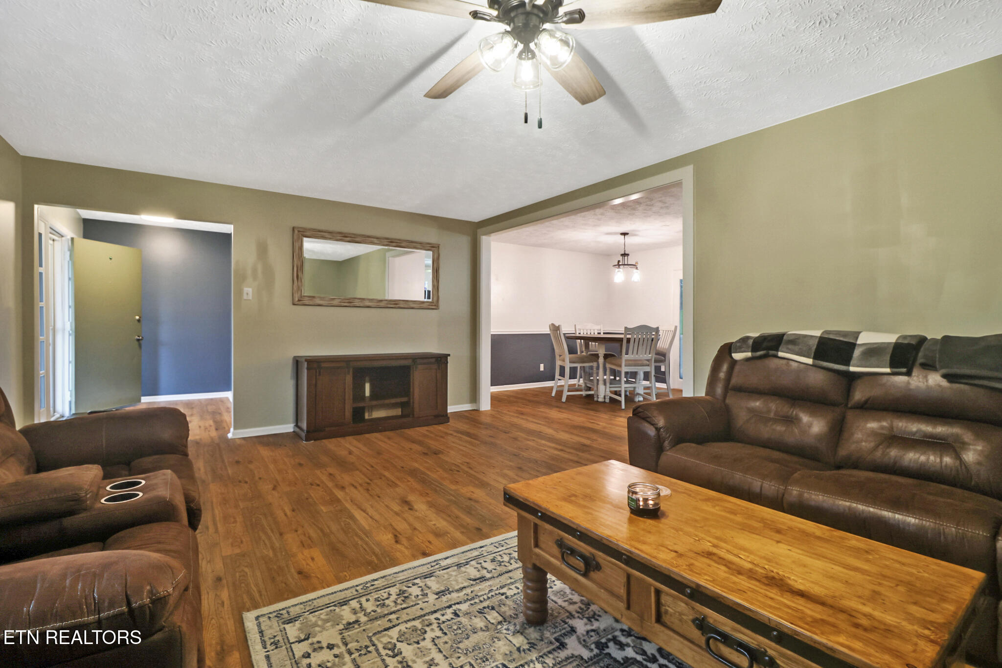 1024 Ridley Drive Crossville, TN 38572 - Photo 23 of 44 Spacious Living Room
