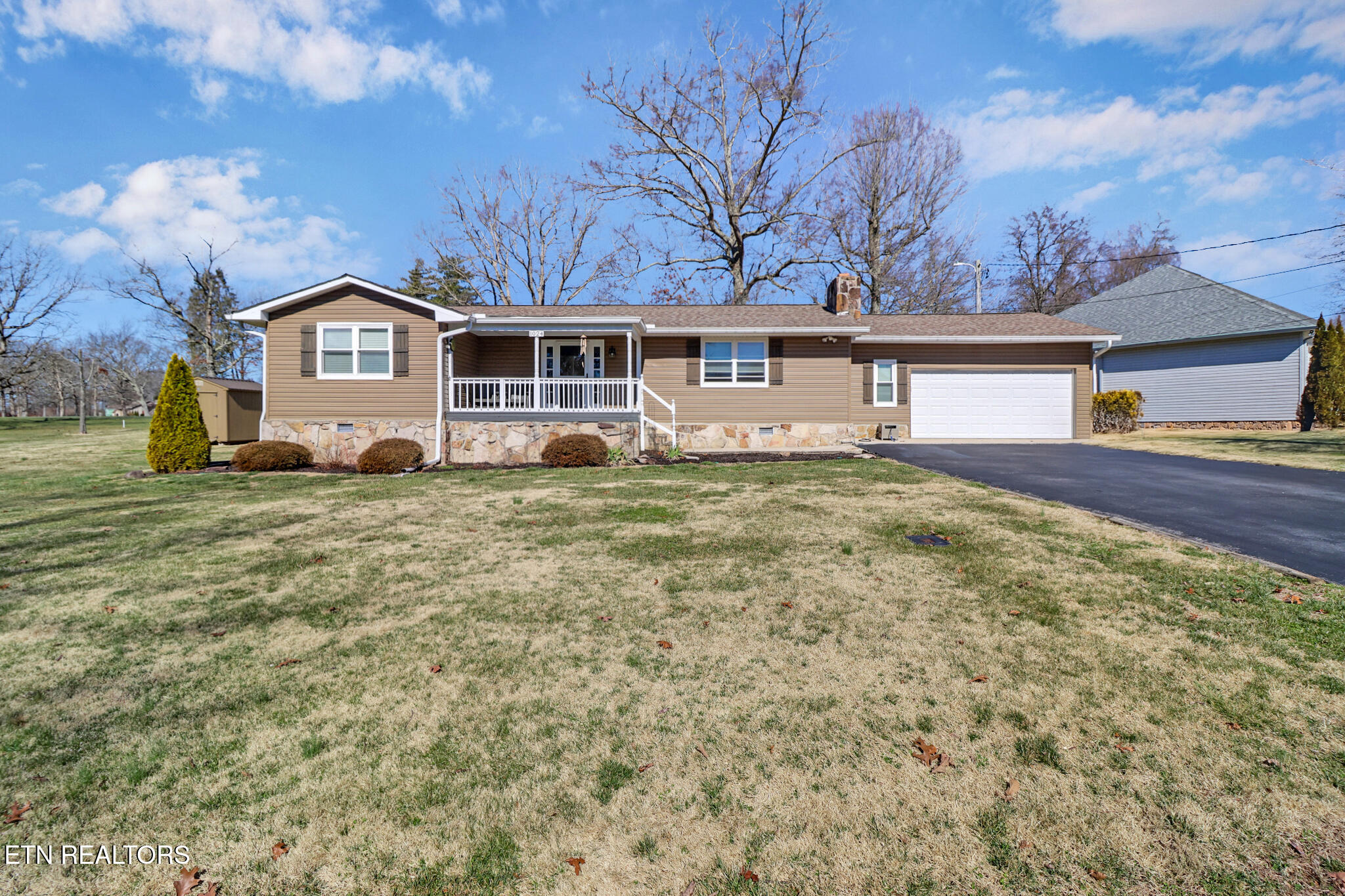 1024 Ridley Drive Crossville, TN 38572 - Photo 39 of 44 Golf Course Home