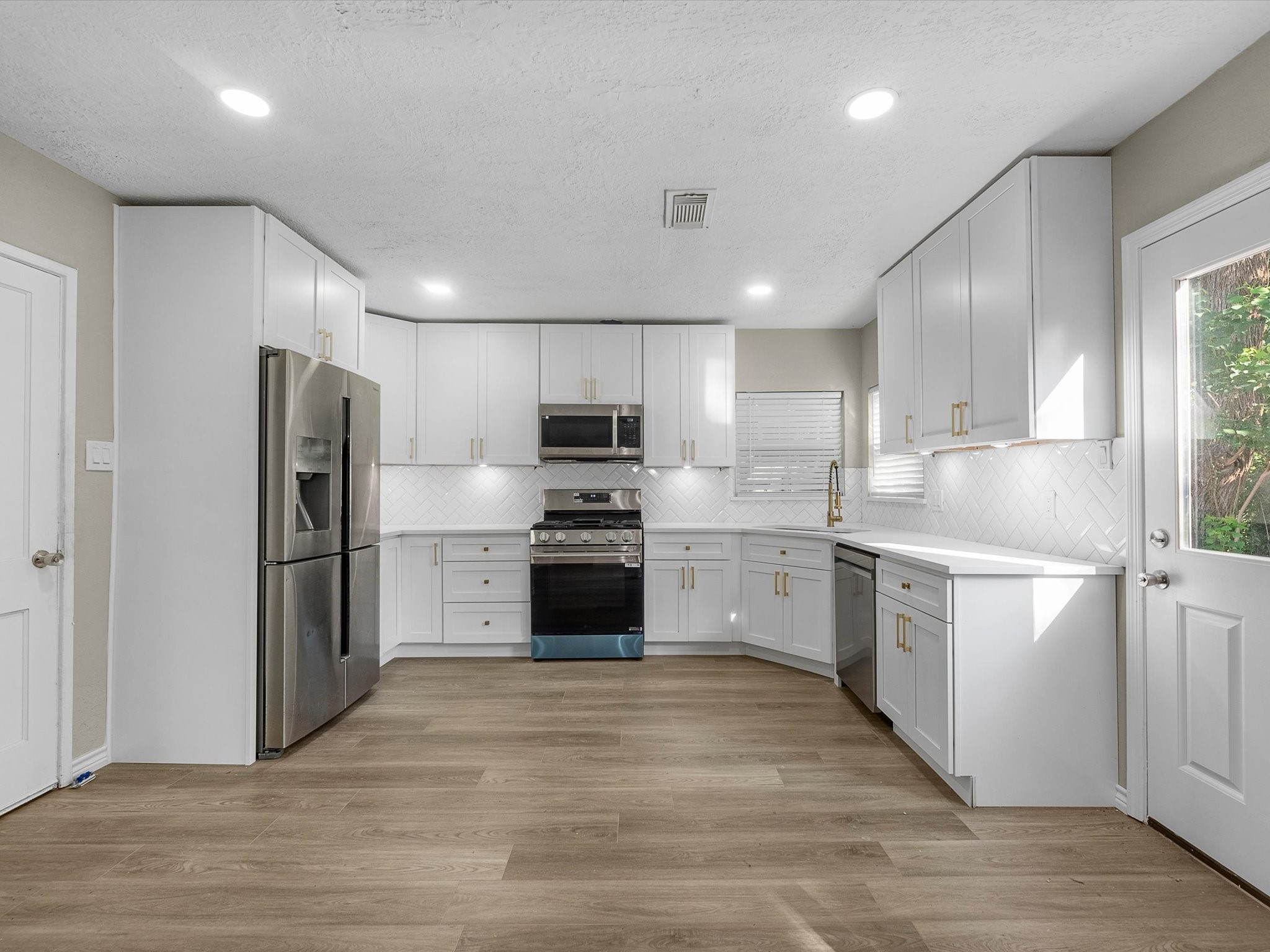 4513 Normandy Way Houston, TX 77021 - Photo 7 of 20