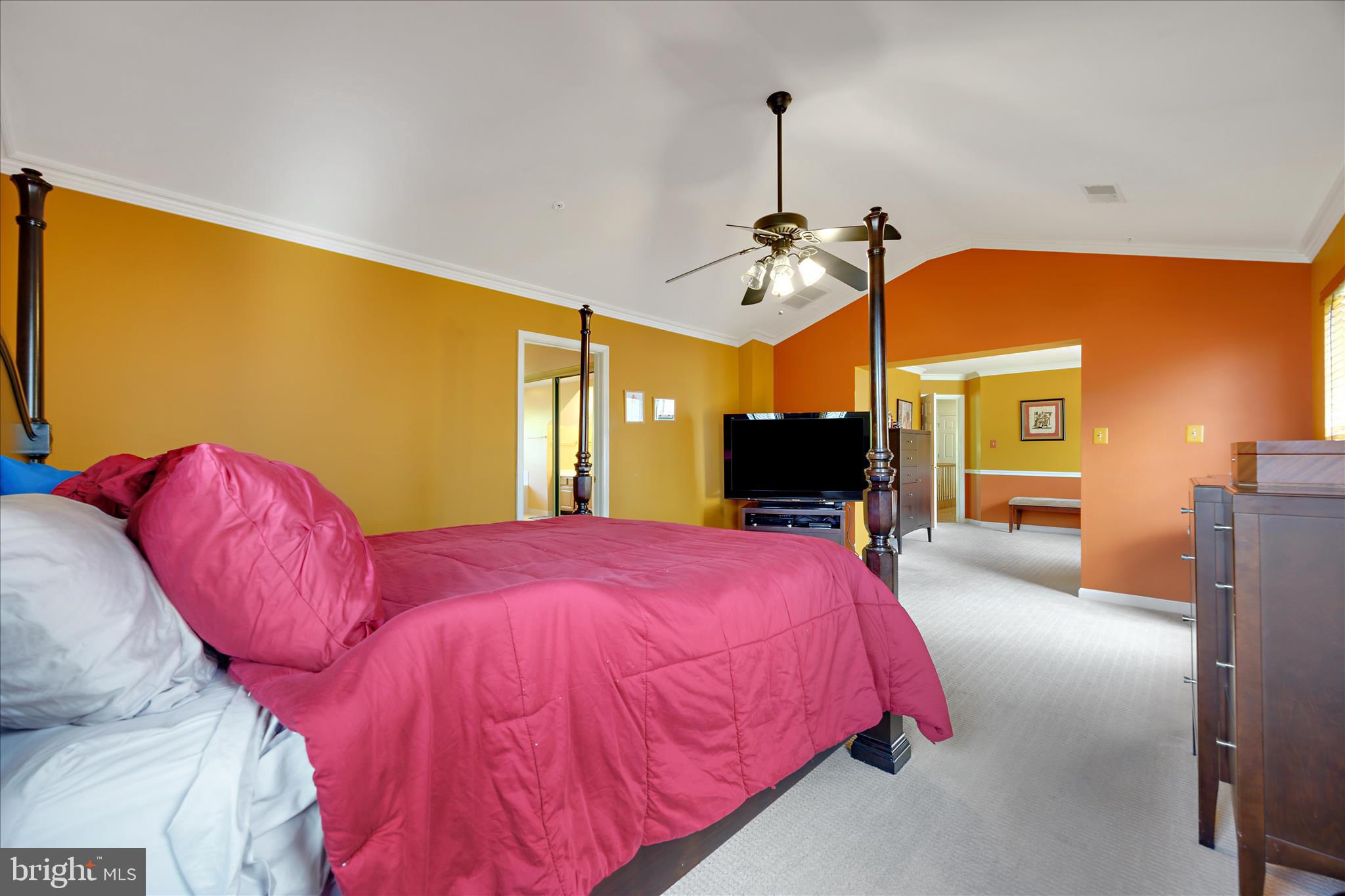 3303 Dunwood Ridge Terrace Bowie, MD 20721 - Photo 32 of 76 Primary bedroom