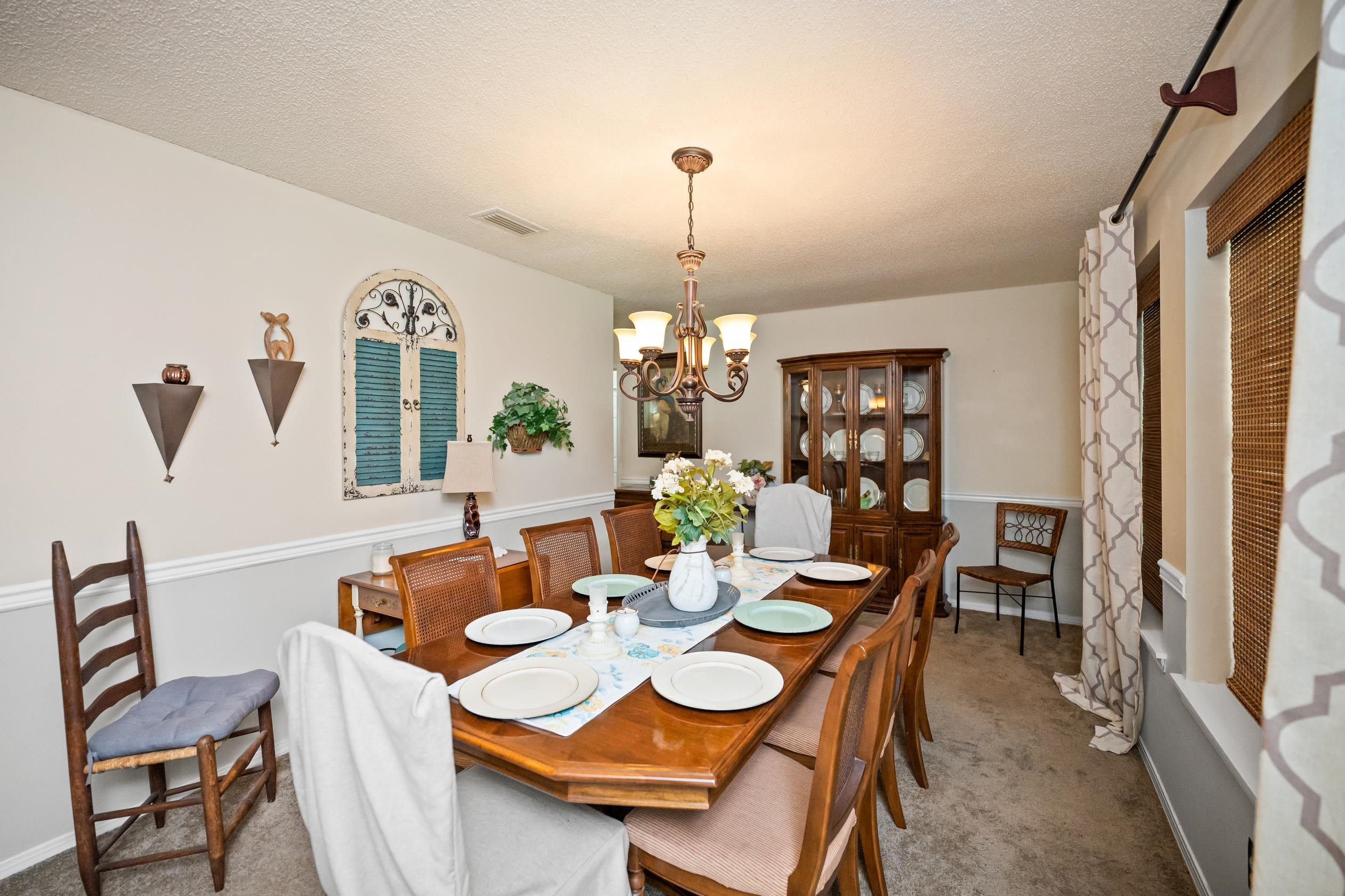7791 Simmons Drive Foley, AL 36535 - Photo 19 of 32 Dining Area