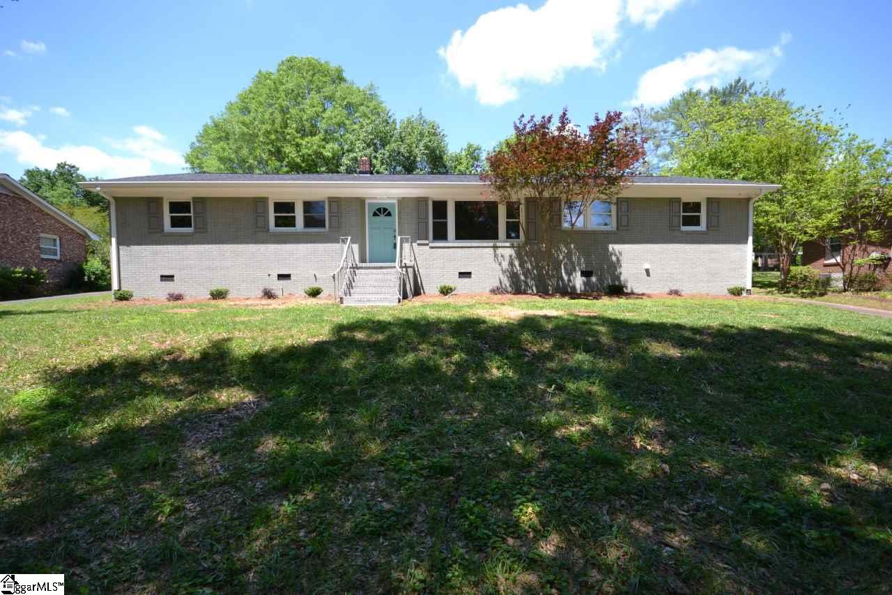 302 New Perry Road Greenville, SC 29617 - Photo 1 of 17 Gallery Image 1