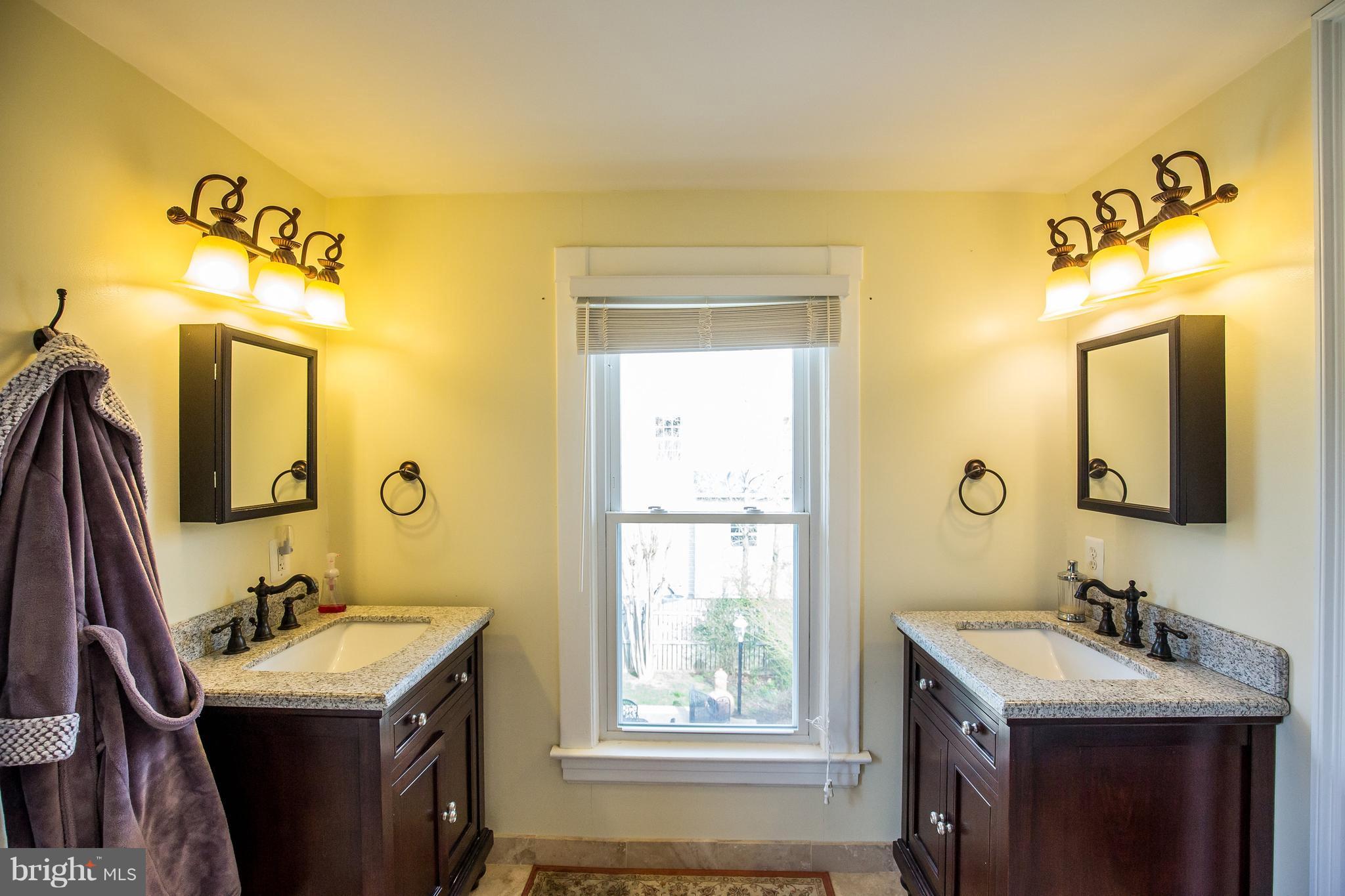 9044 Sudley Road Manassas, VA 20110 - Photo 13 of 19 Bath (Master)