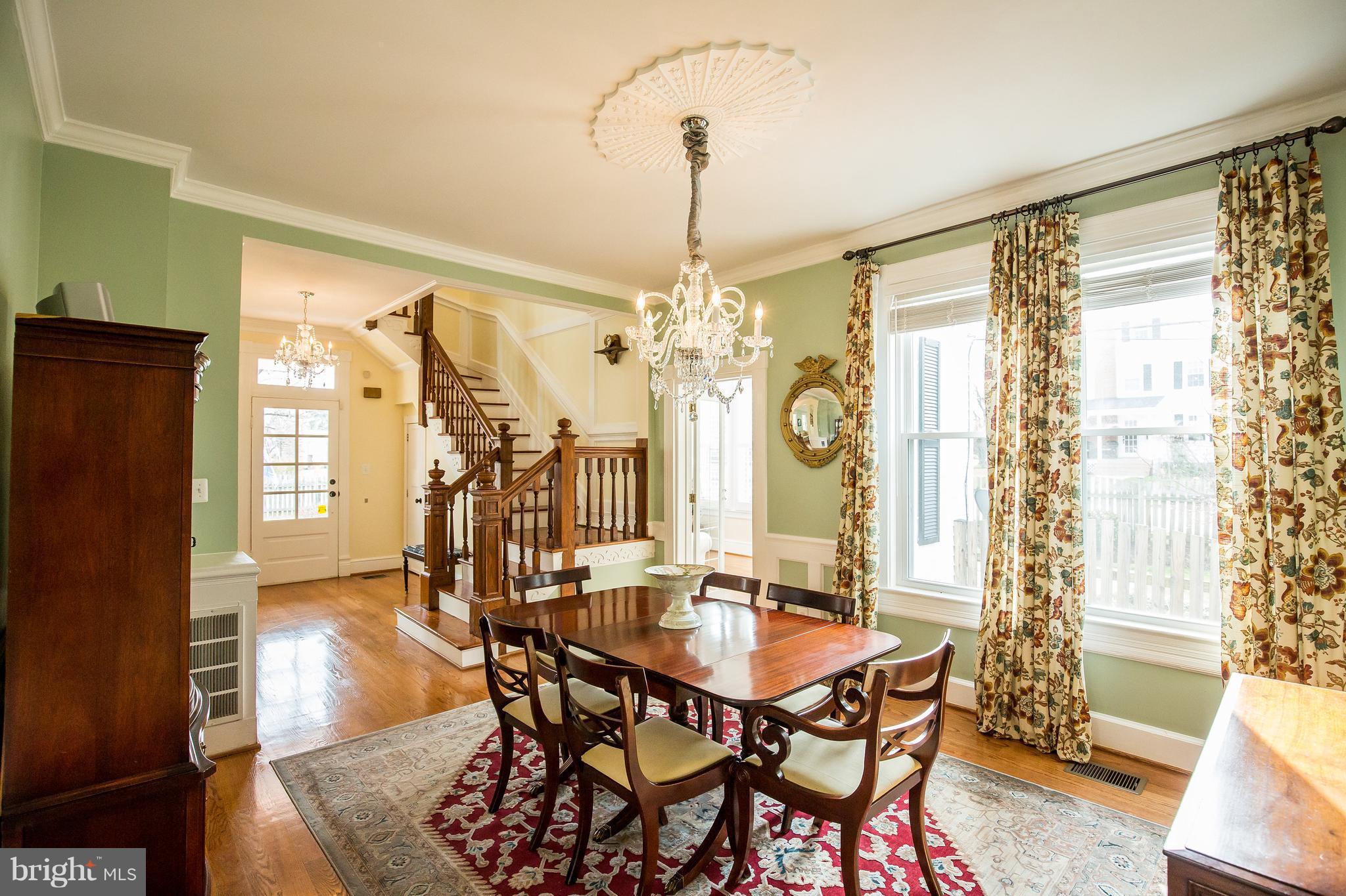 9044 Sudley Road Manassas, VA 20110 - Photo 4 of 19 Dining Room