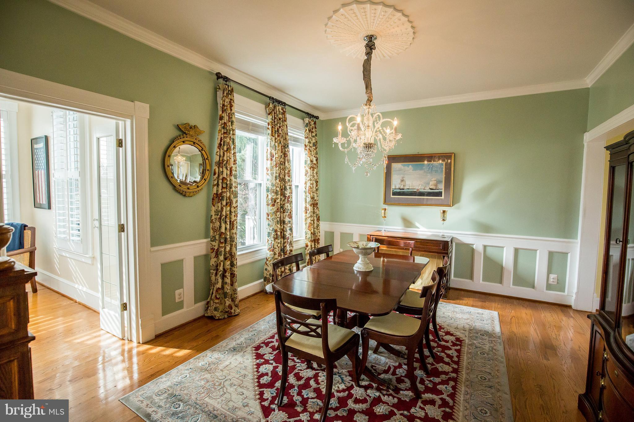 9044 Sudley Road Manassas, VA 20110 - Photo 5 of 19 Dining Room