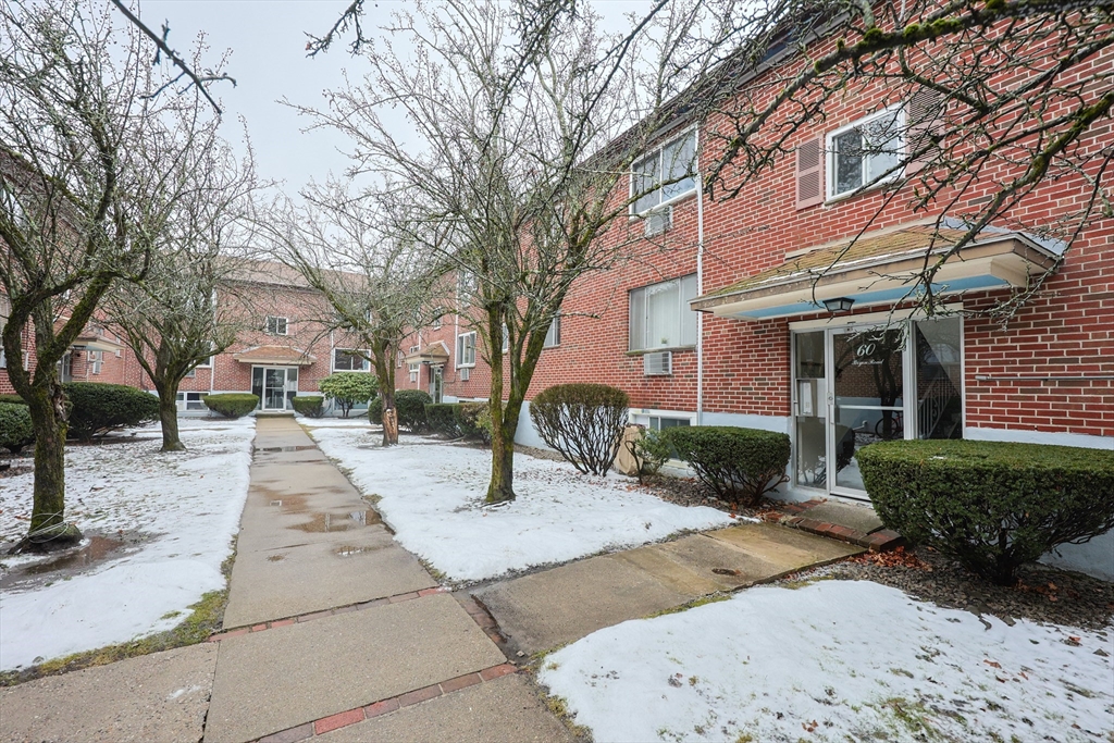 60 Bryon Road, Unit 1 Boston, MA 02467 - Photo 9 of 10