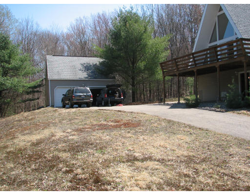 127 Dunham Road Warren, MA 01083 - Photo 5 of 9