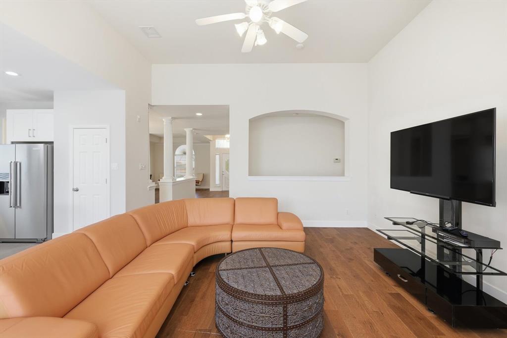 610 Spring Hill Drive Coppell, TX 75019 - Photo 14 of 40