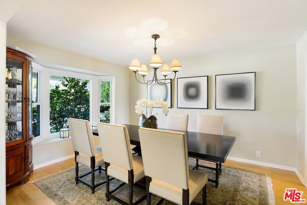 9690 Moorgate Road Beverly Hills, CA 90210 - Photo 12 of 54 Gallery Image 12