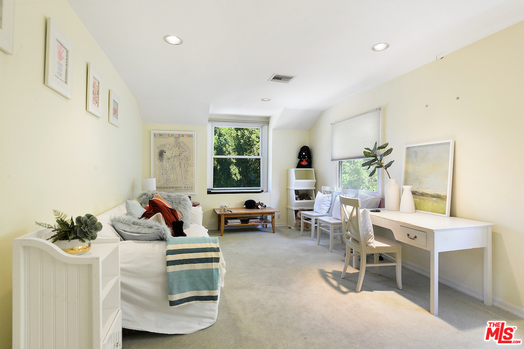 9690 Moorgate Road Beverly Hills, CA 90210 - Photo 45 of 54 Gallery Image 45