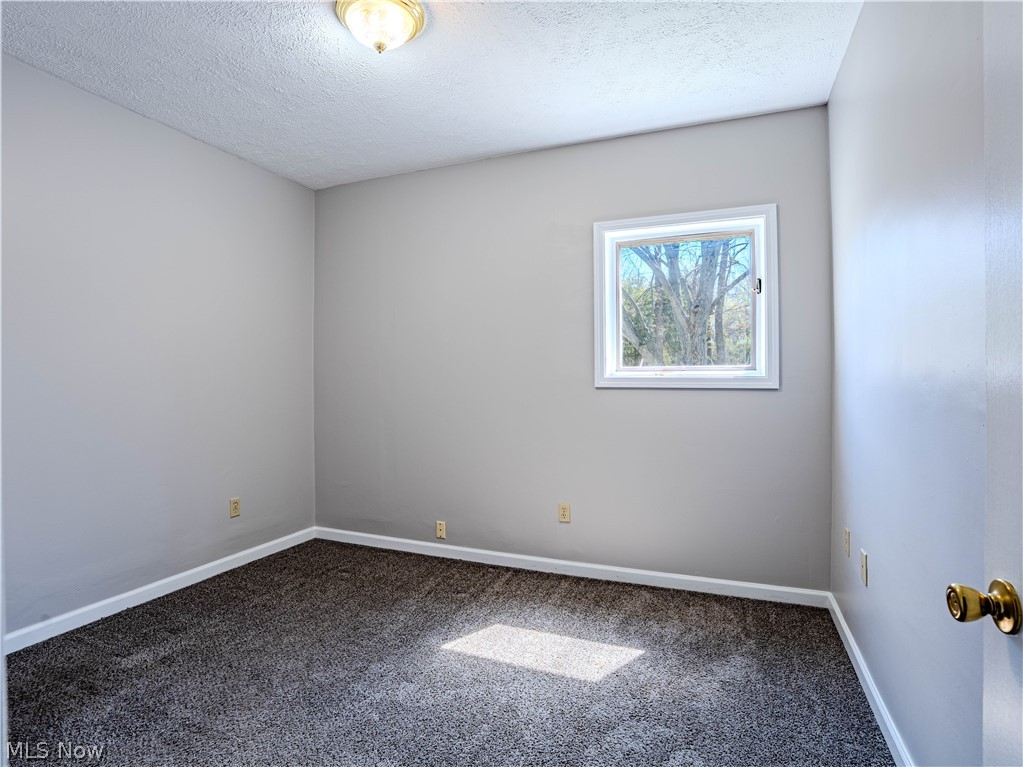 10105 Baltic Road Cleveland, OH 44102 - Photo 34 of 50 Gallery Image 34