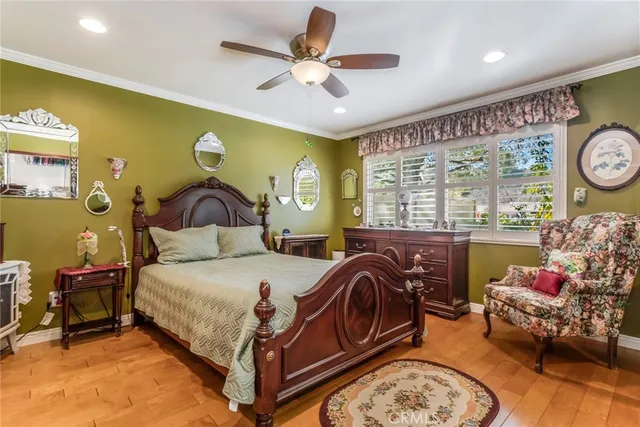 $574,900 | 26457 Oak Highland Drive, Newhall, CA 91321