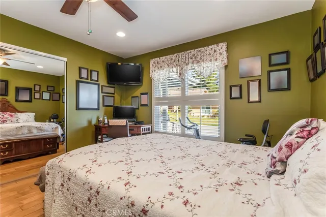 $574,900 | 26457 Oak Highland Drive, Newhall, CA 91321