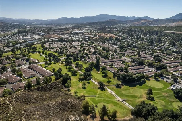 $574,900 | 26457 Oak Highland Drive, Newhall, CA 91321