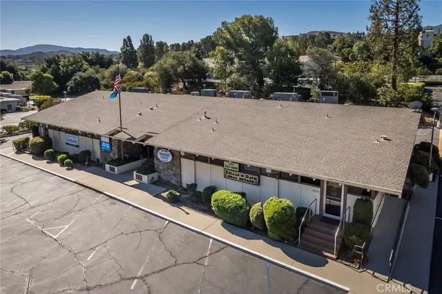 $574,900 | 26457 Oak Highland Drive, Newhall, CA 91321