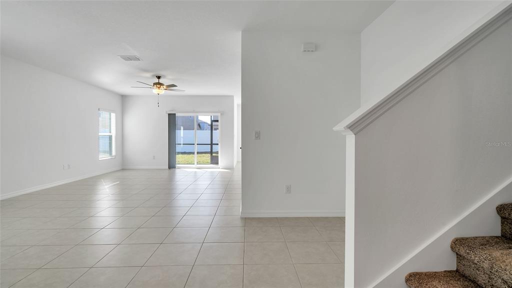 6704 Back Forty Loop Zephyrhills, FL 33541 - Photo 3 of 30