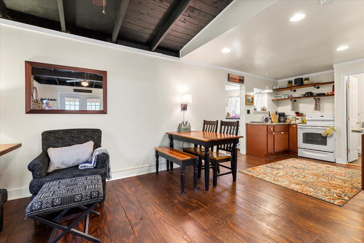 8099 Miller Cove Road Catawba, VA 24070 - Photo 15 of 55 8099 Miller Cove