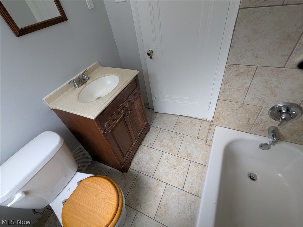 3536 Daleford Road, Unit 2 Shaker Heights, OH 44120 - Photo 16 of 28
