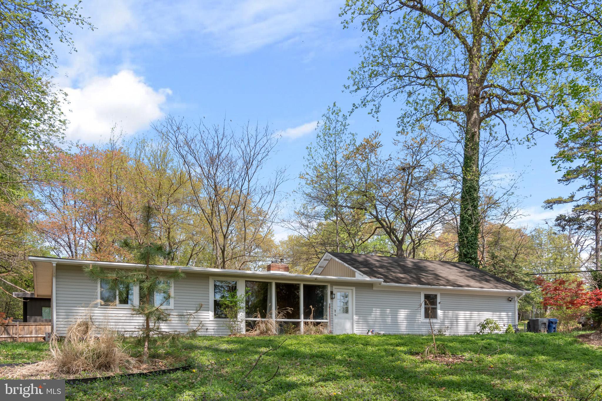 3026 Cedar Hill Road Falls Church, VA 22042 - Photo 2 of 41