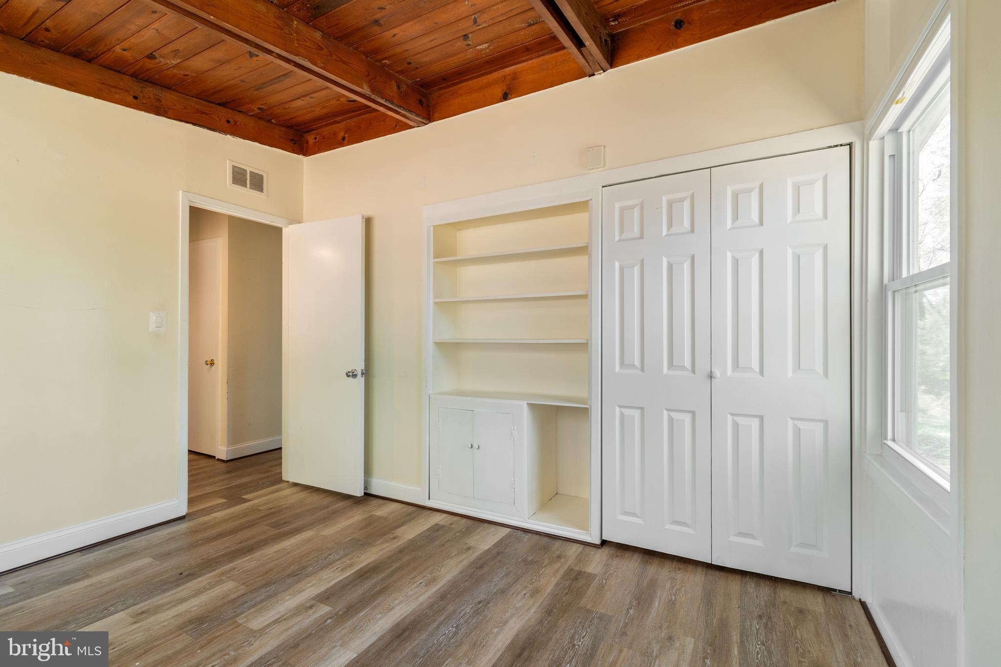 3026 Cedar Hill Road Falls Church, VA 22042 - Photo 24 of 41