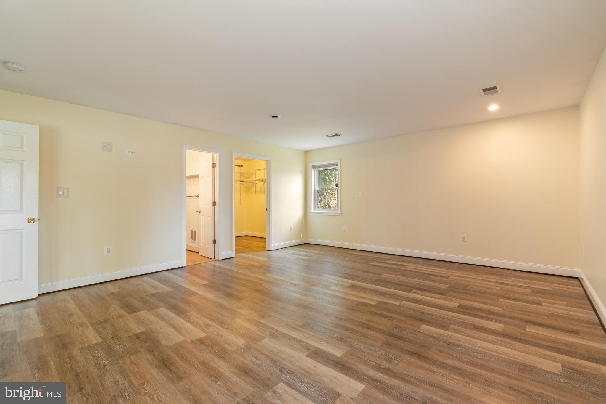 3026 Cedar Hill Road Falls Church, VA 22042 - Photo 33 of 41