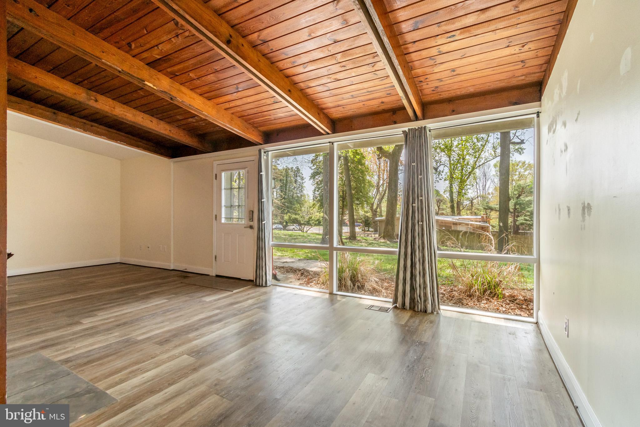 3026 Cedar Hill Road Falls Church, VA 22042 - Photo 7 of 41