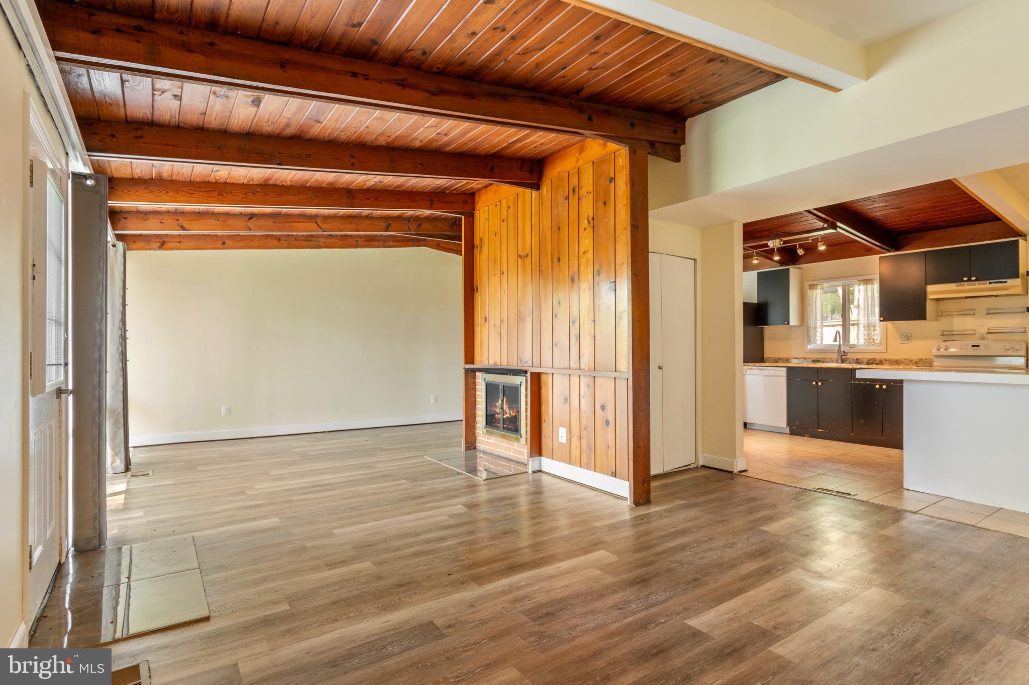 3026 Cedar Hill Road Falls Church, VA 22042 - Photo 10 of 41