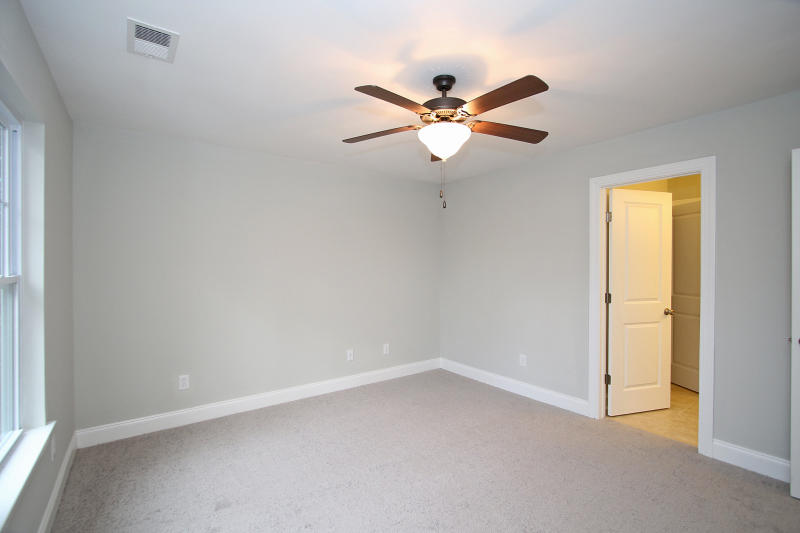 3382 Berryhill Road Johns Island, SC 29455 - Photo 16 of 37 1934 Everett St (14)0014