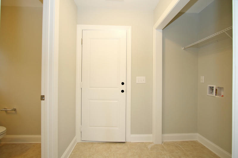 3382 Berryhill Road Johns Island, SC 29455 - Photo 36 of 37 1934 Everett St (31)0031