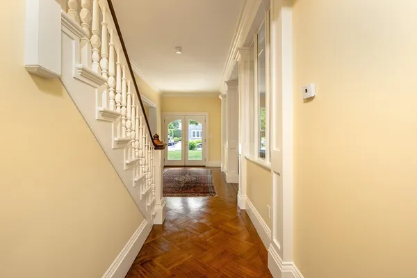 $1,795,000 | 13 Cottage Street, Marion, MA 02738
