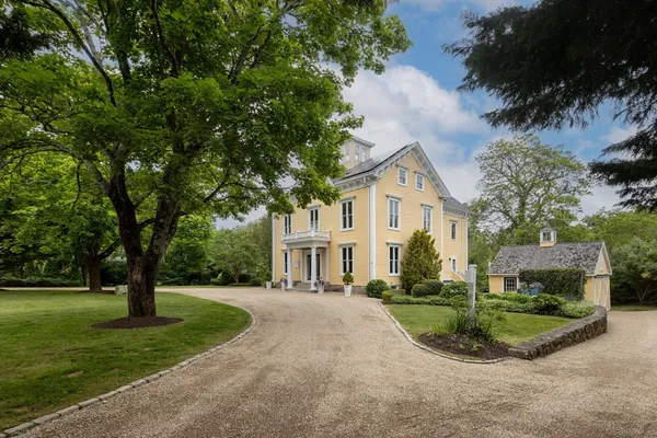 $1,795,000 | 13 Cottage Street, Marion, MA 02738