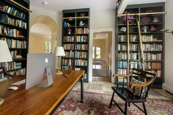 $1,795,000 | 13 Cottage Street, Marion, MA 02738