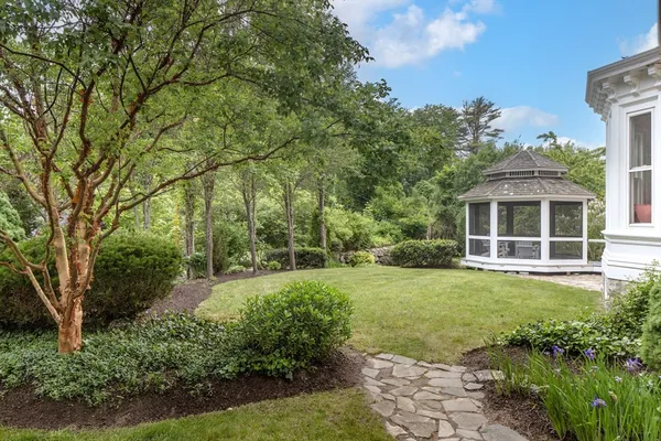 $1,795,000 | 13 Cottage Street, Marion, MA 02738