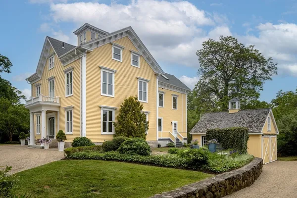 $1,795,000 | 13 Cottage Street, Marion, MA 02738