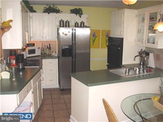 206 East Rose Valley Road Wallingford, PA 19086 - Photo 4 of 10 Kitchen