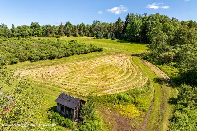 $845,000 | 361 Warren Road, Meredith, NY 13846