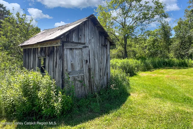 $845,000 | 361 Warren Road, Meredith, NY 13846