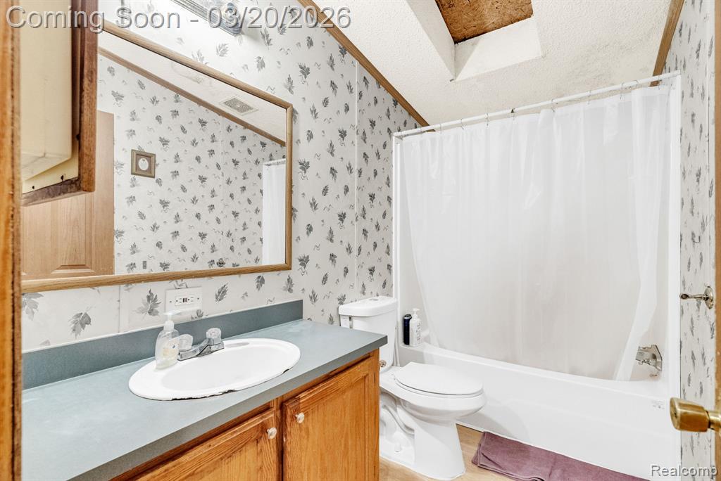 7151 Martin Road Imlay City, MI 48444 - Photo 22 of 49