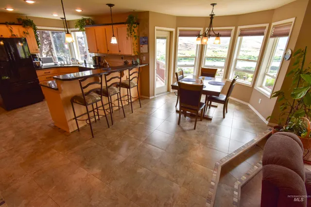 $794,000 | 3725 Nicklaus Drive, Clarkston, WA 99403