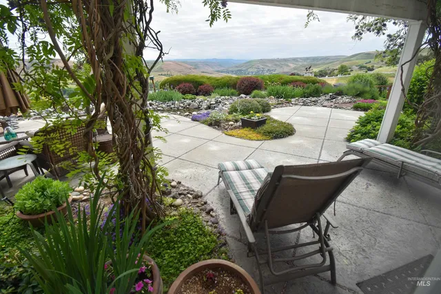 $794,000 | 3725 Nicklaus Drive, Clarkston, WA 99403