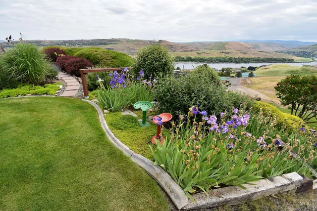 $794,000 | 3725 Nicklaus Drive, Clarkston, WA 99403